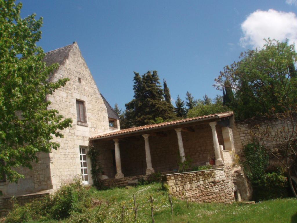 Le Logis Du Peu Girard Panzió La Roche-Clermault Kültér fotó